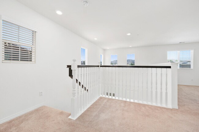 Building Photo - 36712 Summer Dain Ln