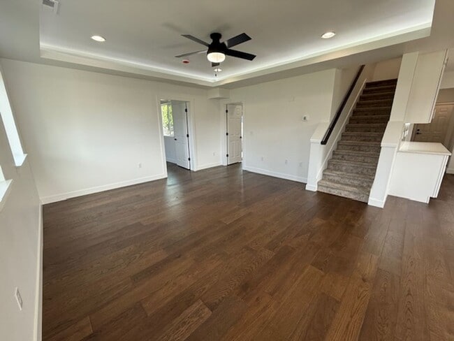 Building Photo - New Construction 2025: 5BR + Main-Level Office Amity OR