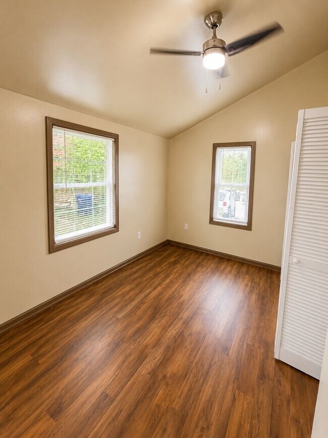 Building Photo - 5867 Althea Ave