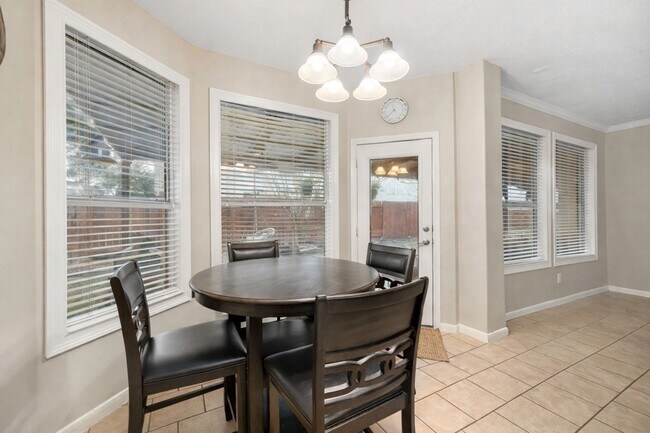 Building Photo - 24647 Hampton Lakes Dr