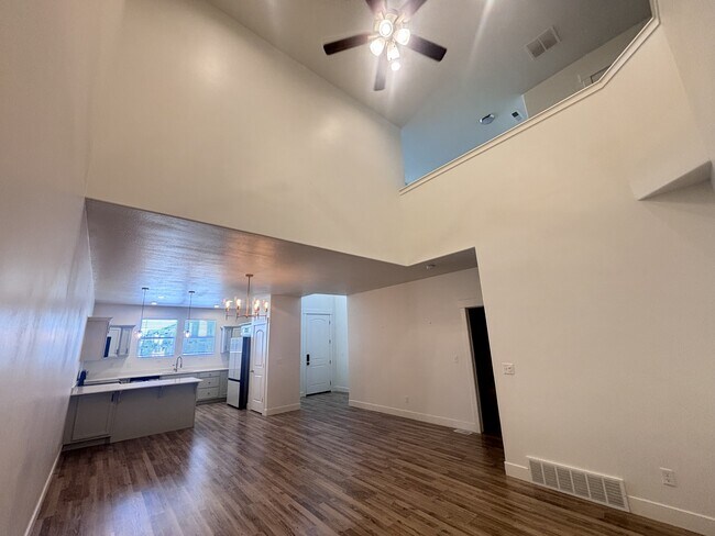 Building Photo - 3985 W 1960 N