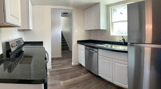 Interior Photo - East 12th Townhomes and Apartments