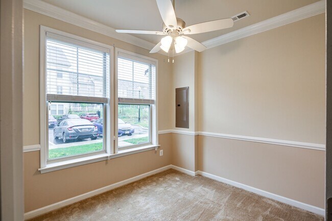 Building Photo - Glen Burnie, MD