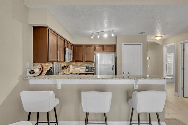 Building Photo - 676 Sandy Neck Ln