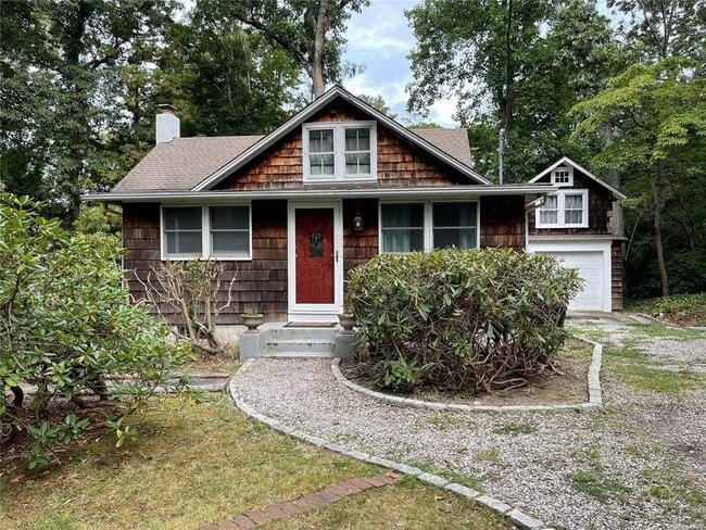 Primary Photo - 17 Poplar Ave