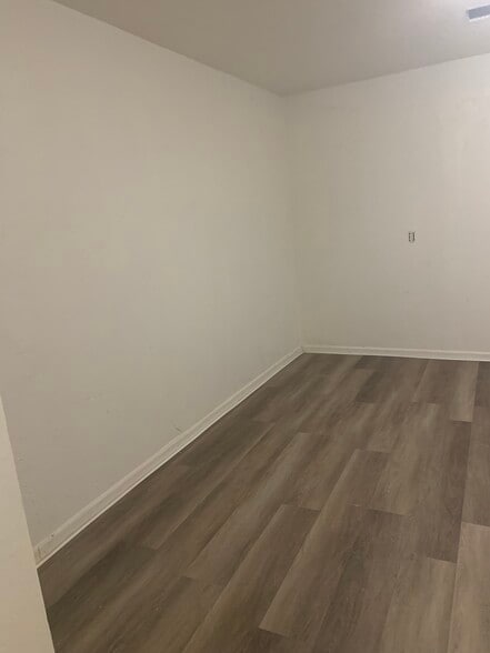 Building Photo - 2285 S Bowie Ave