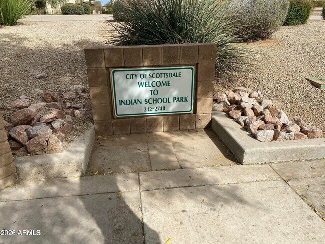 Building Photo - 8063 E Glenrosa Ave