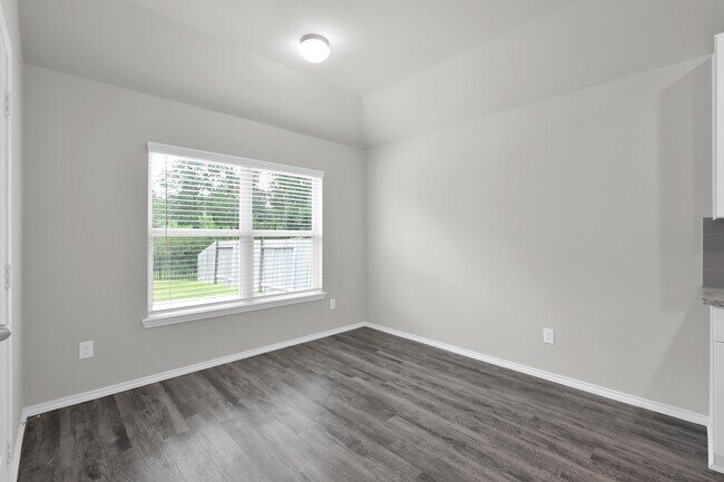 Building Photo - 8011 Dauntless Dr