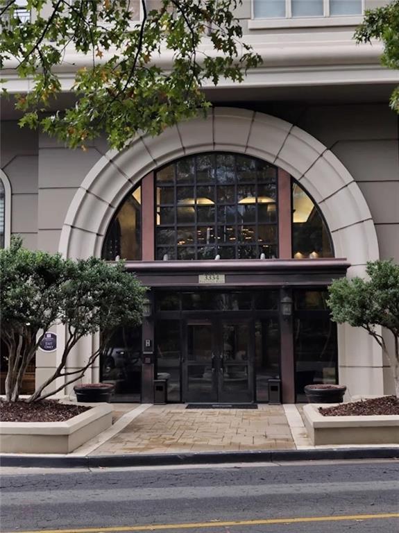Building Photo - 3334 Peachtree Rd NE