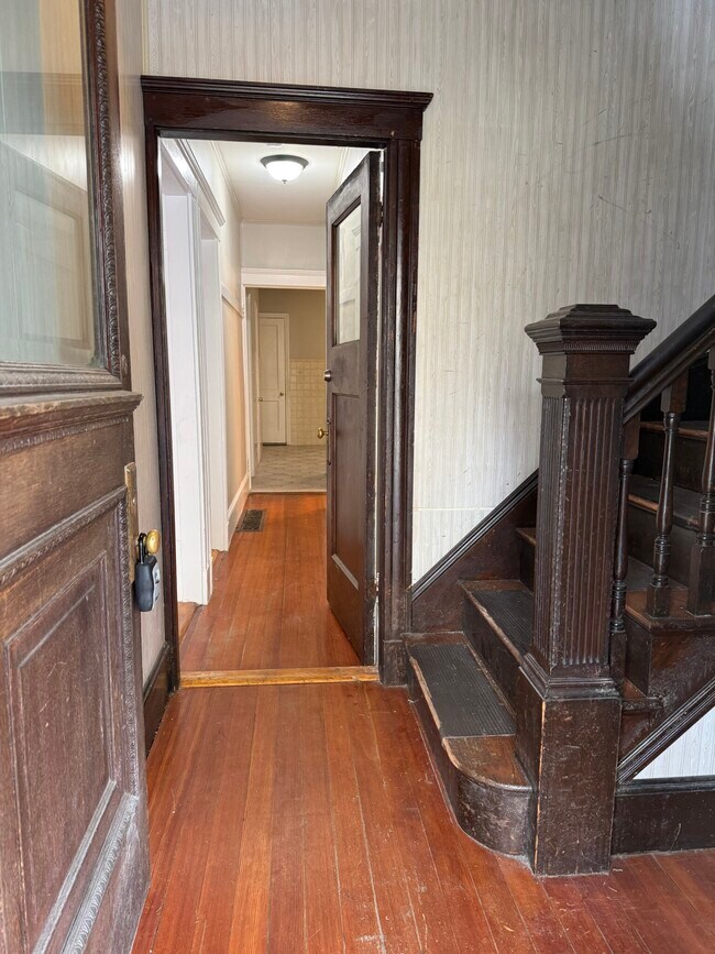 Building Photo - 49 Saint Margrett St. Unit 1