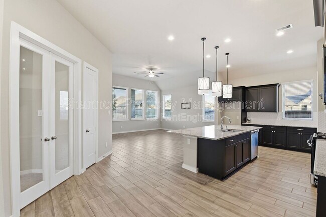 Building Photo - 9515 Willard Dr