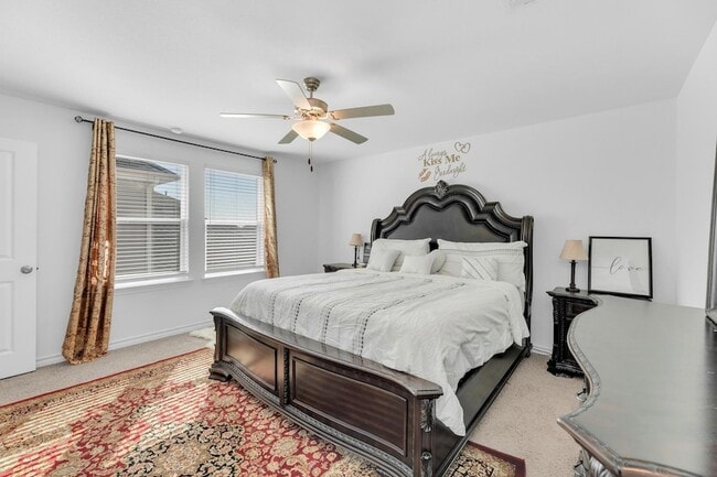 Building Photo - 112 Gracie Wy