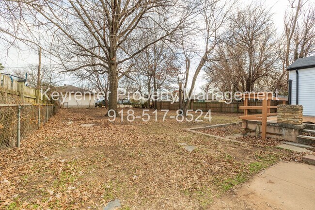 Building Photo - Beautiful 3 bedroom 1 bath, Available Now!