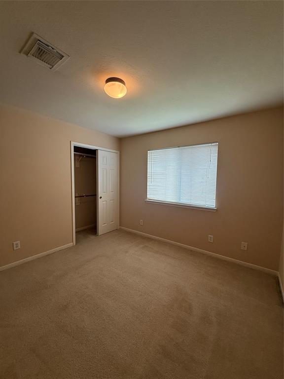Building Photo - 2910 Meadowglen Cove
