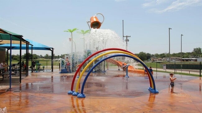 Building Photo - 12644 81st Terrace