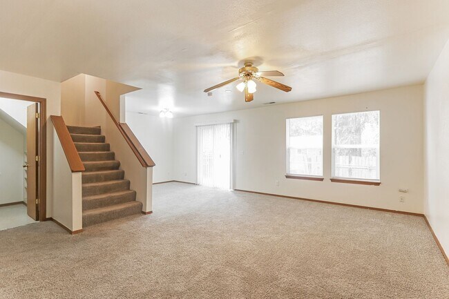 Building Photo - 6805 Jericho Ln SW