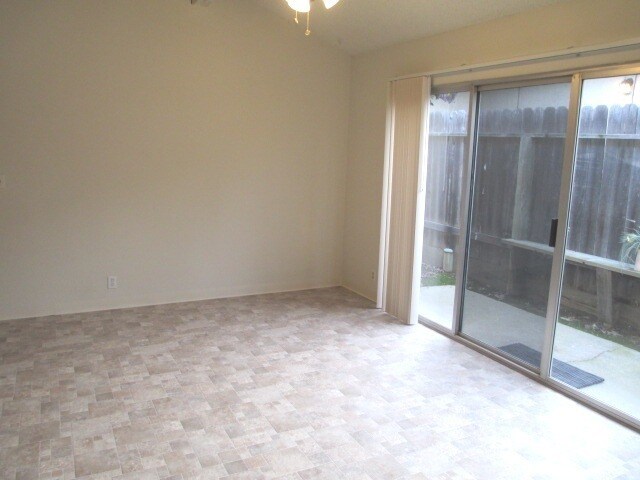 Building Photo - CA721-Liebenberg, Jeromee