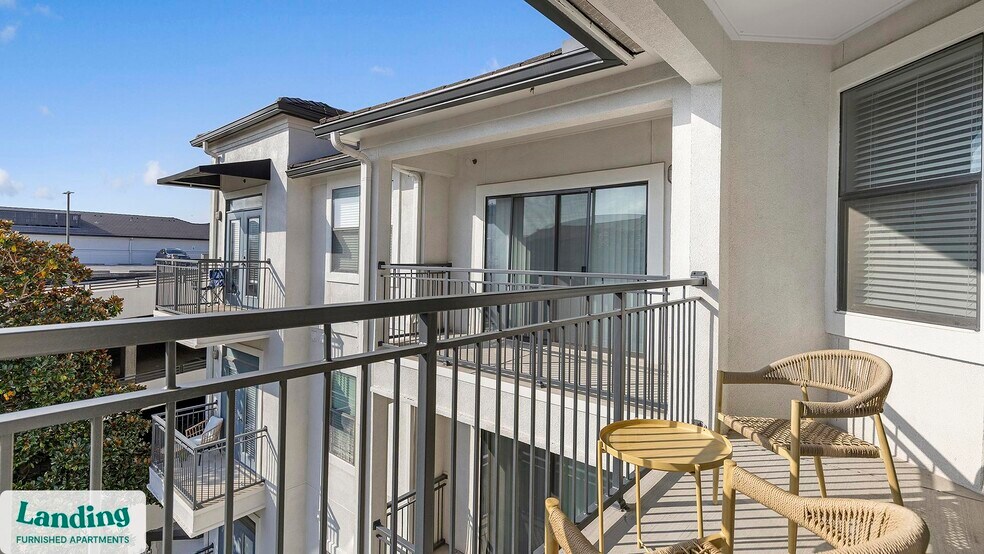 Building Photo - 15777 Quorum Dr