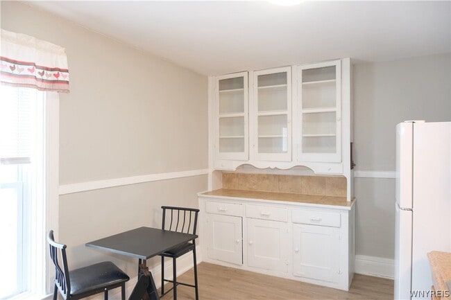 Building Photo - 82 Fargo Ave