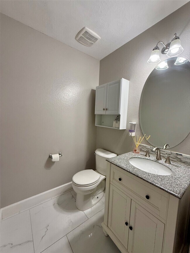 Building Photo - 18603 Morgans Forest Ln