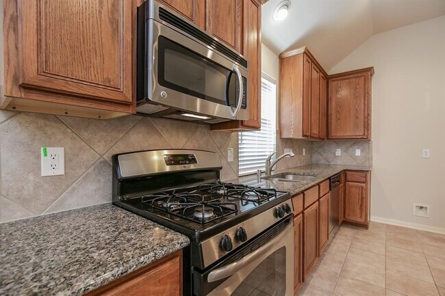 Building Photo - 11414 Ryan Manor Dr