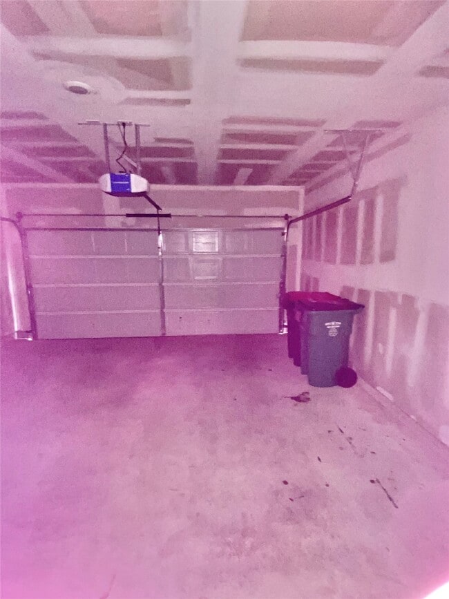 Building Photo - 14223 Grand Hls Dr