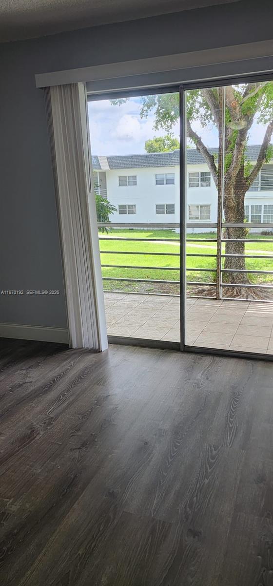 Building Photo - 6503 Winfield Blvd