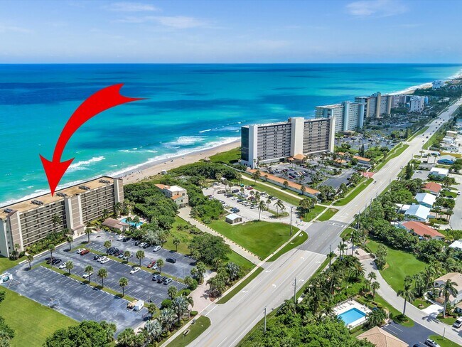 Building Photo - 10310 S Ocean Dr
