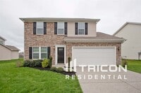 Building Photo - 2037 Silverton Cir