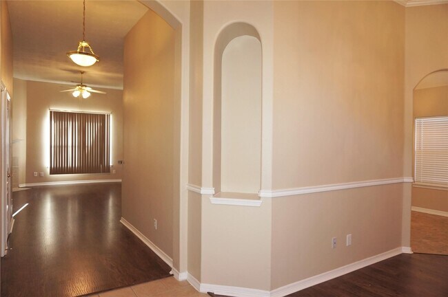 Building Photo - 23819 Sawmill Pass