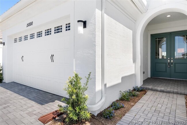 Building Photo - 15000 RedCove Pl