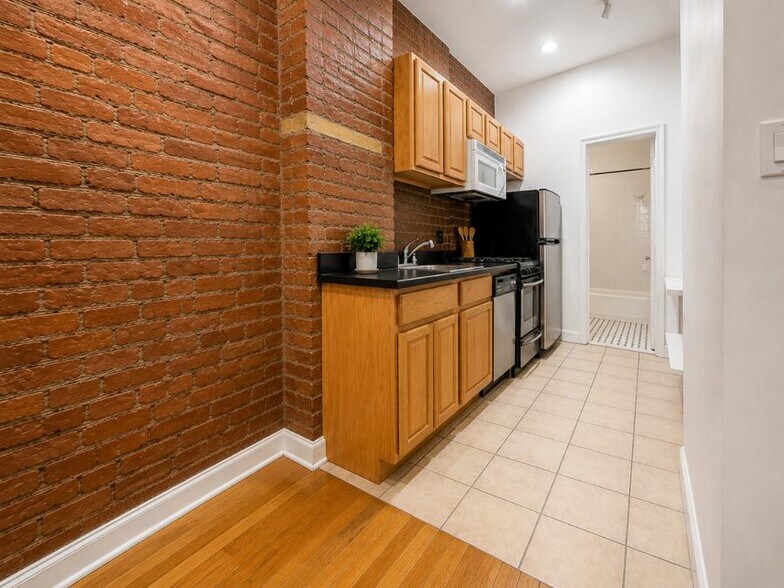 Building Photo - West 184th Street
