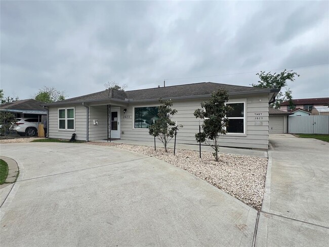 Primary Photo - 2023 Antoine Dr
