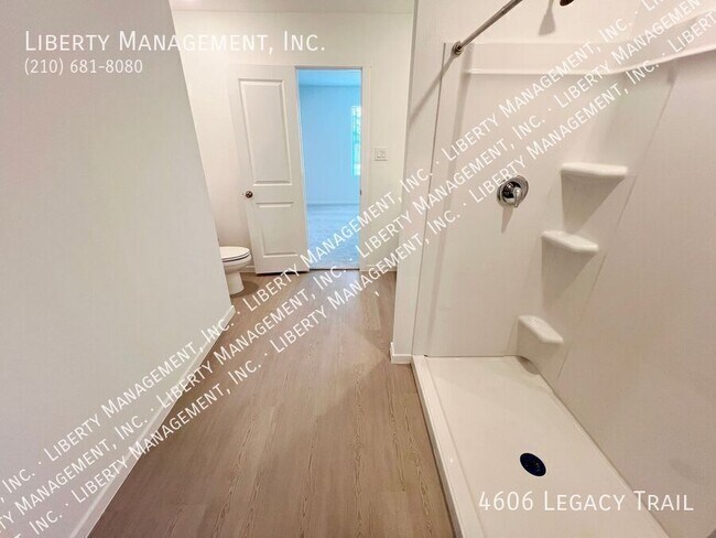 Building Photo - 4606 Legacy Trl