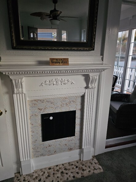 Building Photo - 18989 NE Marine Dr