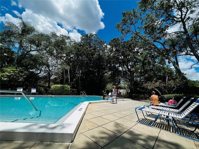 Building Photo - 2906 Silver Bell Ct