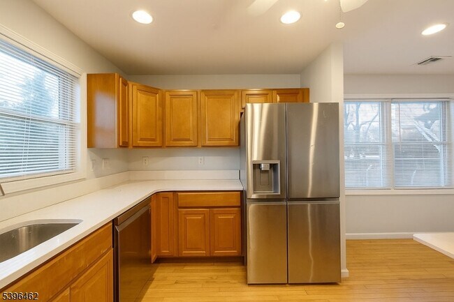 Building Photo - 268 NJ-36