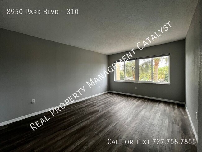 Building Photo - 8950 Park Blvd