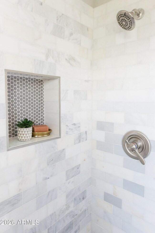 Building Photo - 3425 N 85th St