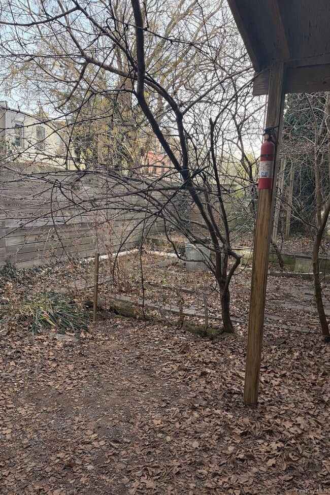 Building Photo - 2162 Pitkin Ave