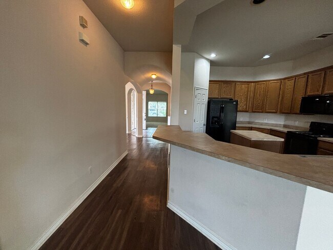 Building Photo - Charming 3 Bed, 2 Bath Home | 2,166 Sq Ft ...