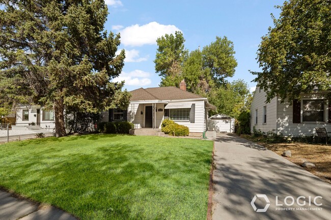 Primary Photo - Gorgeous Home in SLC!