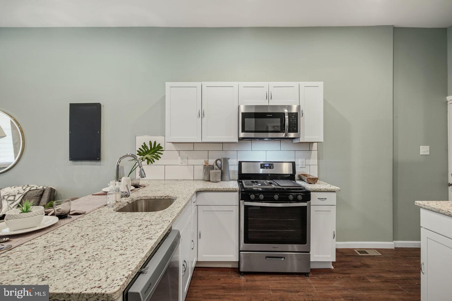 Building Photo - 3904 Aspen St