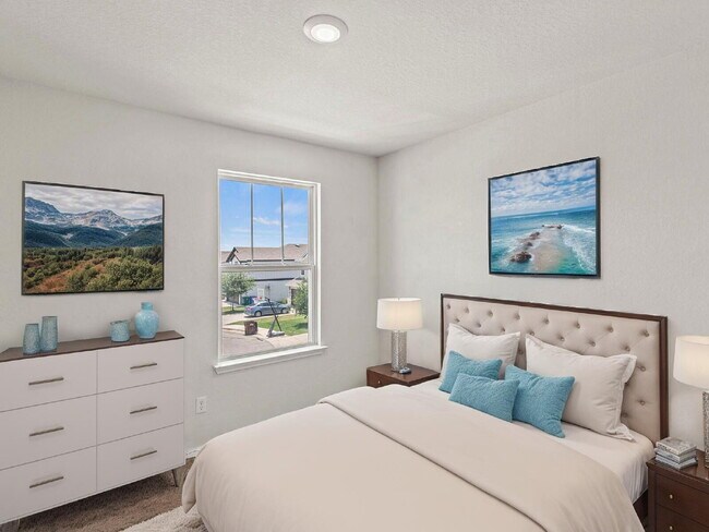 Building Photo - Welcome to your chic and spacious retreat