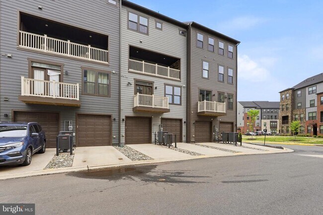 Building Photo - 14538 George Carter Way
