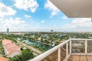 Building Photo - 3598 Yacht Club Dr