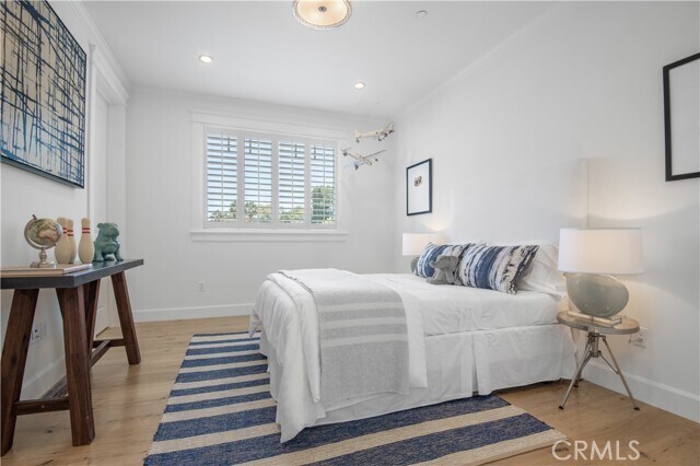 Building Photo - 5111 Greenbush Ave