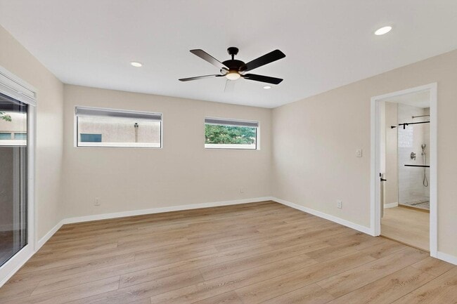 Building Photo - 2816 Don Pancho Rd NW