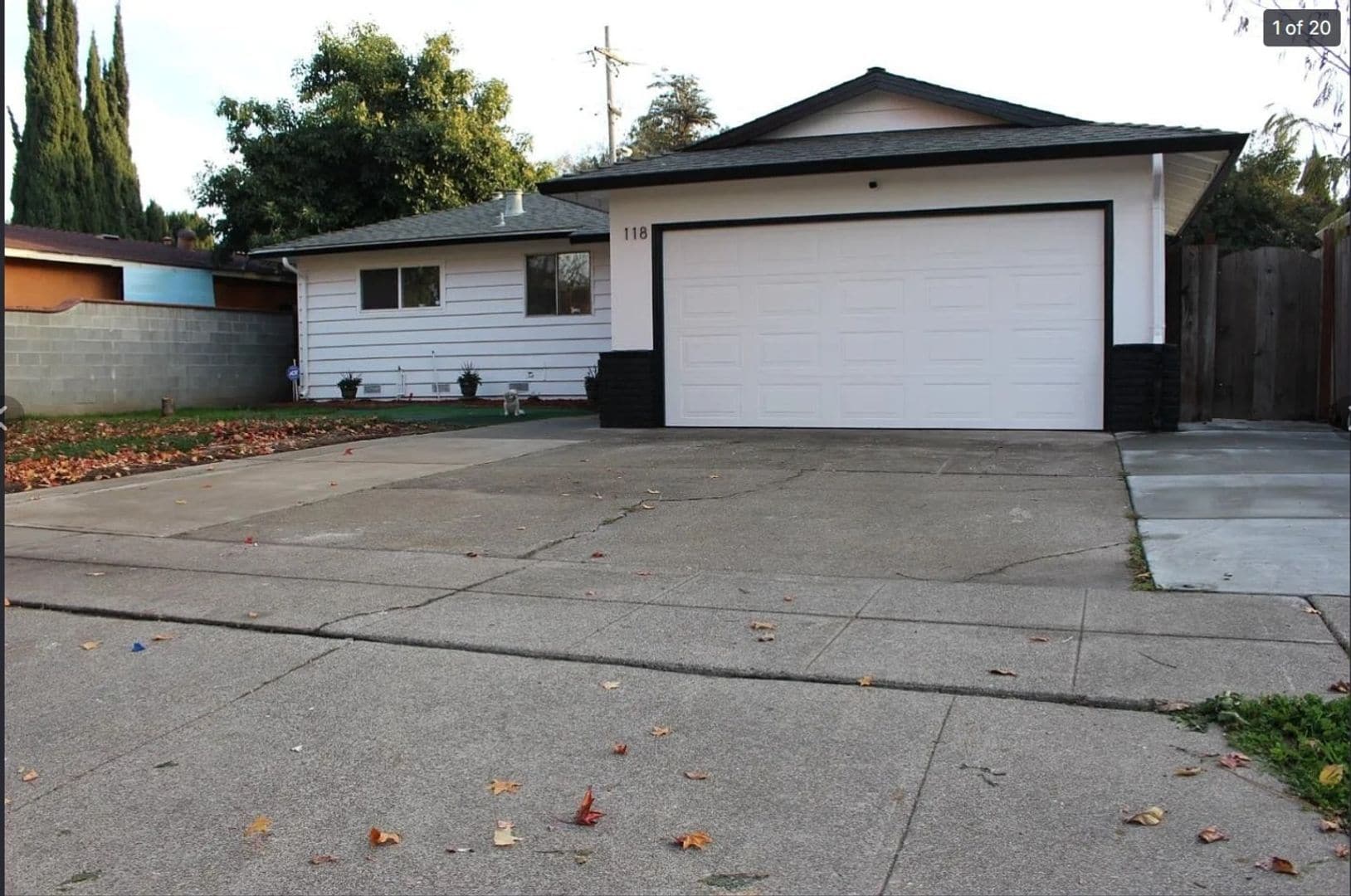 Building Photo - 118 Azucar Ave