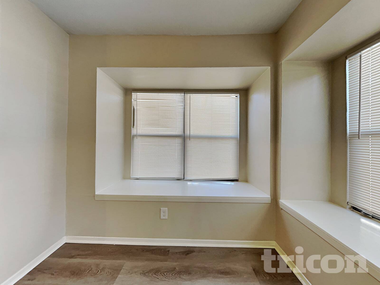 Building Photo - 711 Darnel Ln